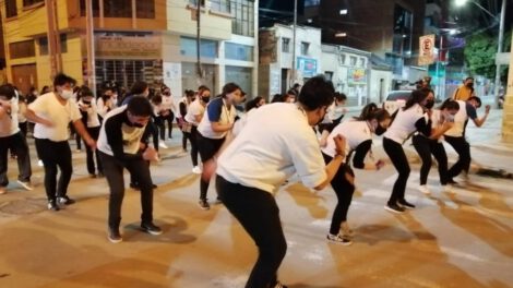 Ensayos rumbo al Carnaval de Oruro 2022