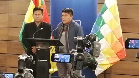 Demanda por calumnia del senador Leonardo Loza ante la CPI