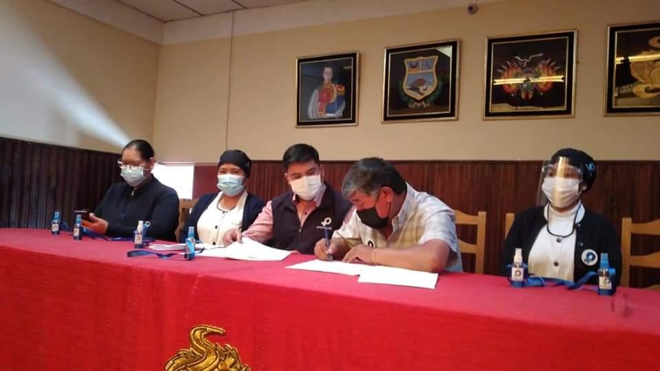 Punto de vacunación contra el Covid-19 en la ACFO