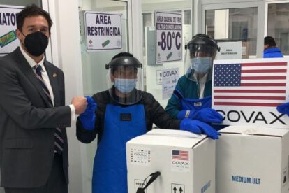 Vacunas Pfizer en Bolivia entregadas por la Embajada de EE.UU.