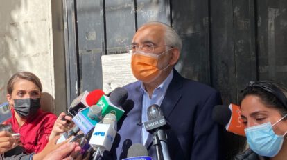 Carlos Mesa visita a Jeanine Añez en la cárcel de Miraflores