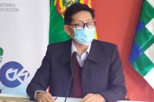 Denuncias contra colegios privados por Edgar Pary