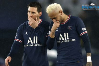 Lionel Messi junto a Neymar al final del partido que disputó el PSG contra el Real Madrid