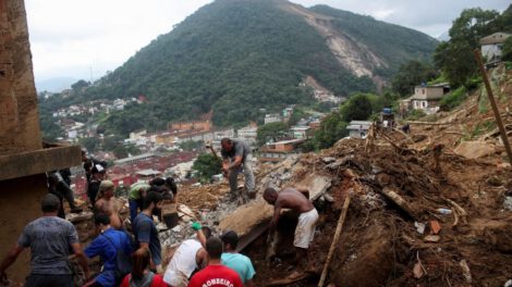 Tormentas en Brasil causan 120 muertos y evacuaciones en Petrópolis