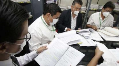Consejo de la Magistratura revisando casos de feminicidios y asesinatos