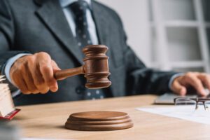 Jueces en emergencia piden cese de humillaciones y ofensas