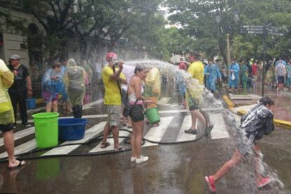 Prohíben el uso inapropiado de agua potable durante Carnaval