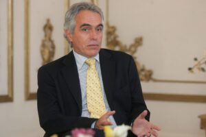 Observaciones sobre la justicia en Bolivia por Diego García-Sayán