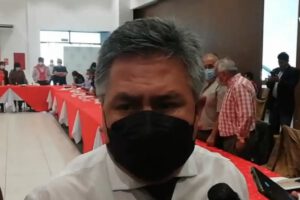 paro médico en rechazo a la persecución política