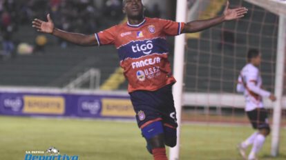 Torneo Apertura en la División Profesional