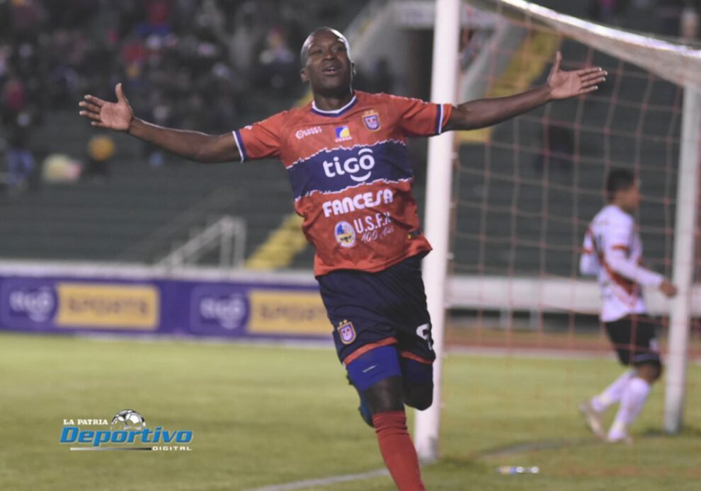 Torneo Apertura en la División Profesional