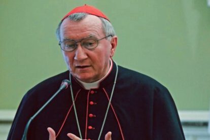 Vaticano pide negociar para evitar al mundo, la locura y los horrores de la guerra