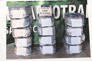 Cocaína camuflada en leche incautada por Felcn