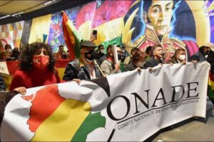 Conade mitin contra Rusia en La Paz