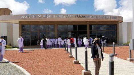 Centro de Medicina Nuclear y Tratamiento de Cáncer inaugurado por Luis Arce