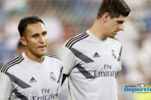 Keylor Navas en el PSG enfrentando a Courtois del Real Madrid