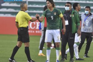 Marcelo Martins no puede jugar contra Colombia al estar suspendido por acumulación de amarillas