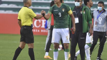 Marcelo Martins no puede jugar contra Colombia al estar suspendido por acumulación de amarillas