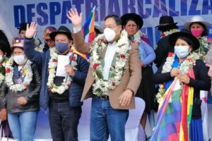 Proyectos para mujeres bolivianas anunciados por el Gobierno en La Paz
