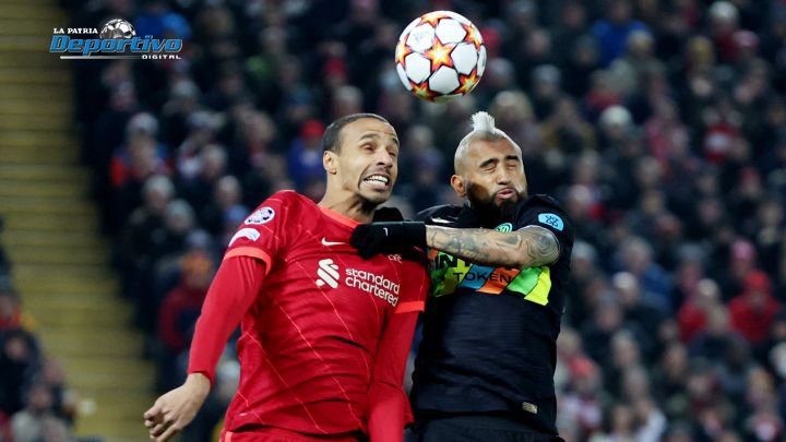 Liverpool y Bayern clasifican a cuartos de final de la Champions League