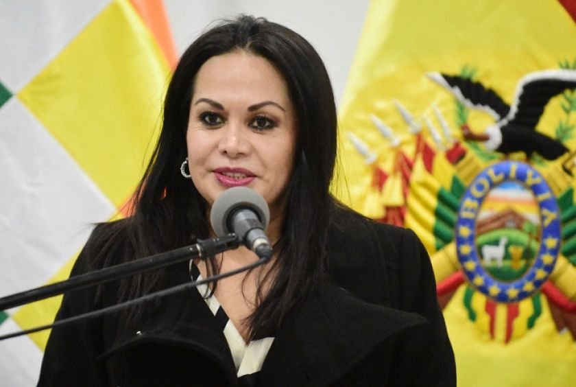 La exministra de Comunicación, Roxana Lizárraga