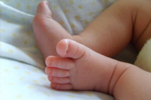 Bebé abandonada en Santa Cruz