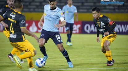 The Strongest se asoma a la fase de grupos tras el empate ante Universitario en Quito