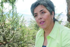 Exportación de oro ilegal denunciada por Cecilia Requena