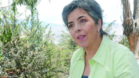 Exportación de oro ilegal denunciada por Cecilia Requena