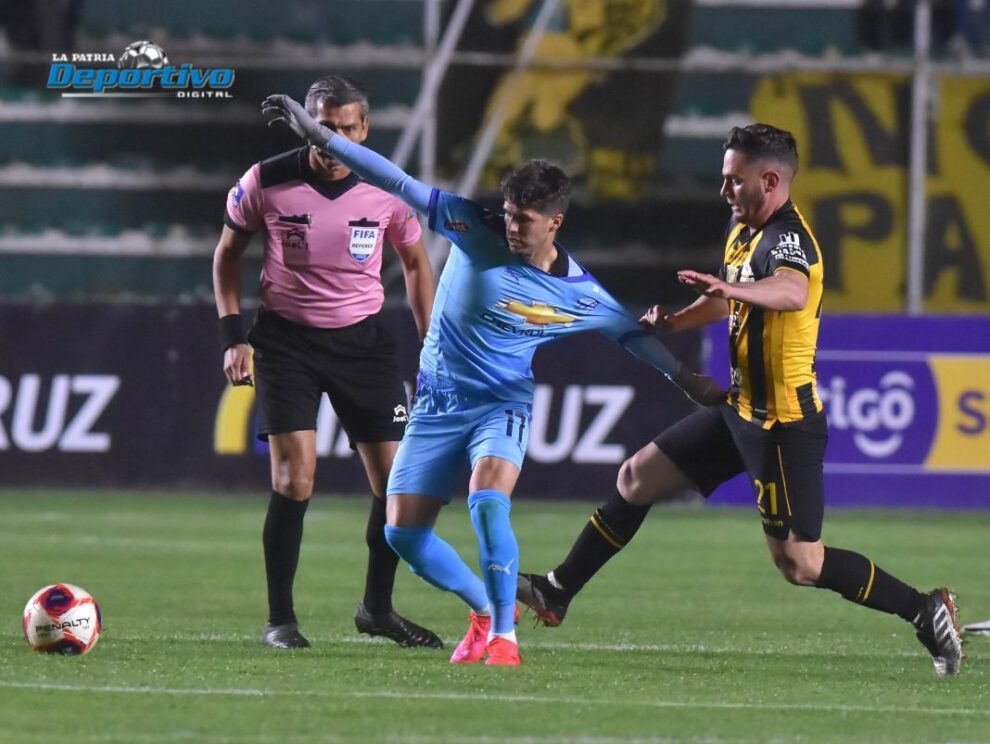 Bolívar se recupera en el torneo local