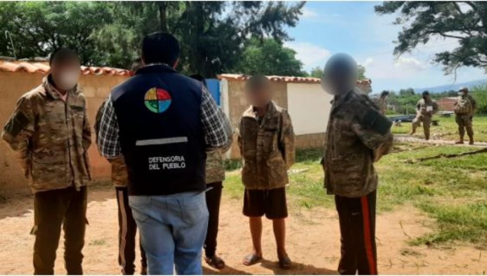 Defensoría exige sancionar a instructor militar por lesiones a soldados