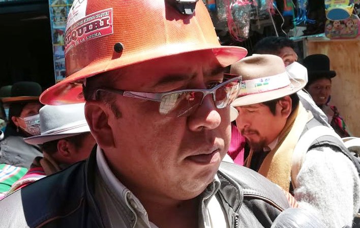 Senador Padilla detenido en San Pedro