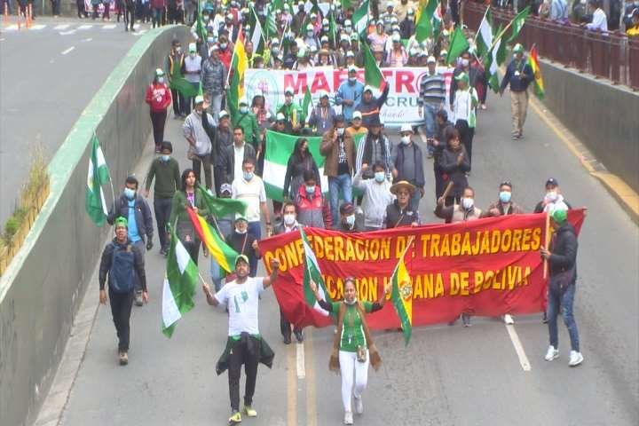 Paro de maestros en Bolivia por falta de respuesta del Gobierno