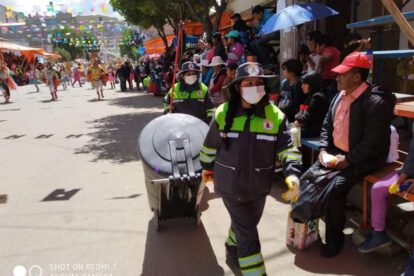 EMAO aseo Oruro en el Carnaval