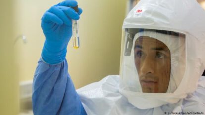 Evalúan muestras de laboratorio del paciente con coronavirus en Bolivia