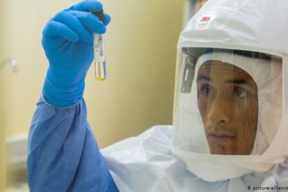 Evalúan muestras de laboratorio del paciente con coronavirus en Bolivia