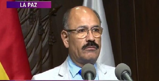 Ministro de Salud, Anibal Cruz, informa sobre coronavirus en Bolivia