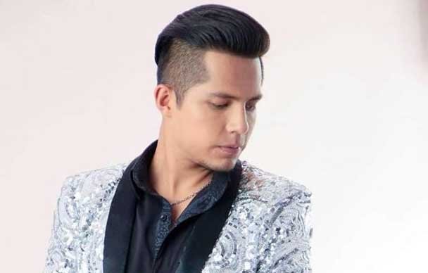 Carlos Durán, vocalista de La Dosis Perfecta