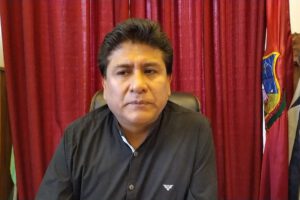 Saúl Aguilar aguarda respuesta a su amparo sobre su retorno como alcalde de Oruro