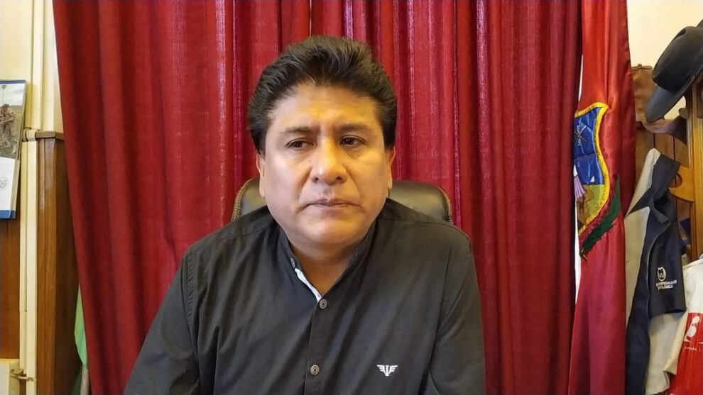 Saúl Aguilar aguarda respuesta a su amparo sobre su retorno como alcalde de Oruro