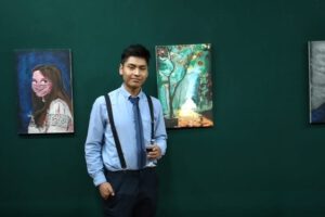 Exposición de arte de Bill Douglas en la Casa de la Cultura