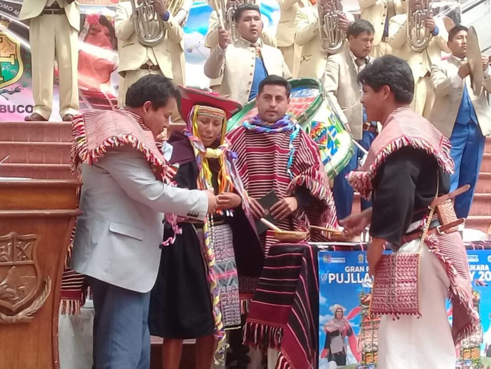 Expresión cultural que une a Oruro y Tarabuco en la fiesta Gran Pukara Phujllay