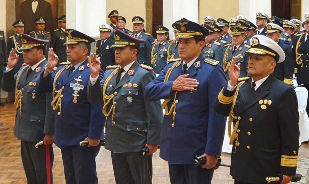 Cambio de Comandante del Ejército en Bolivia