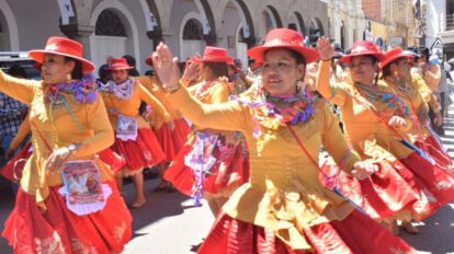 Entrada folclórica de los Bordadores 2020