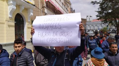 Renuncia de concejales en Oruro