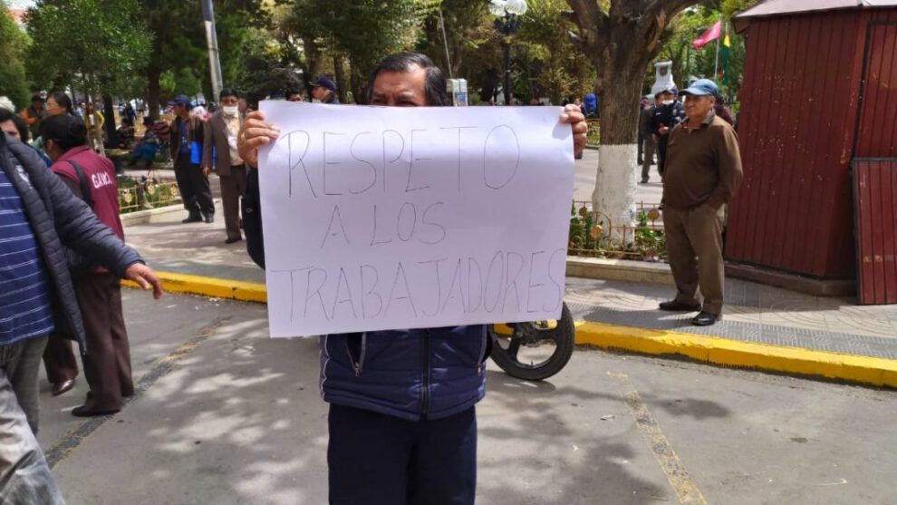 Renuncia de concejales Oruro