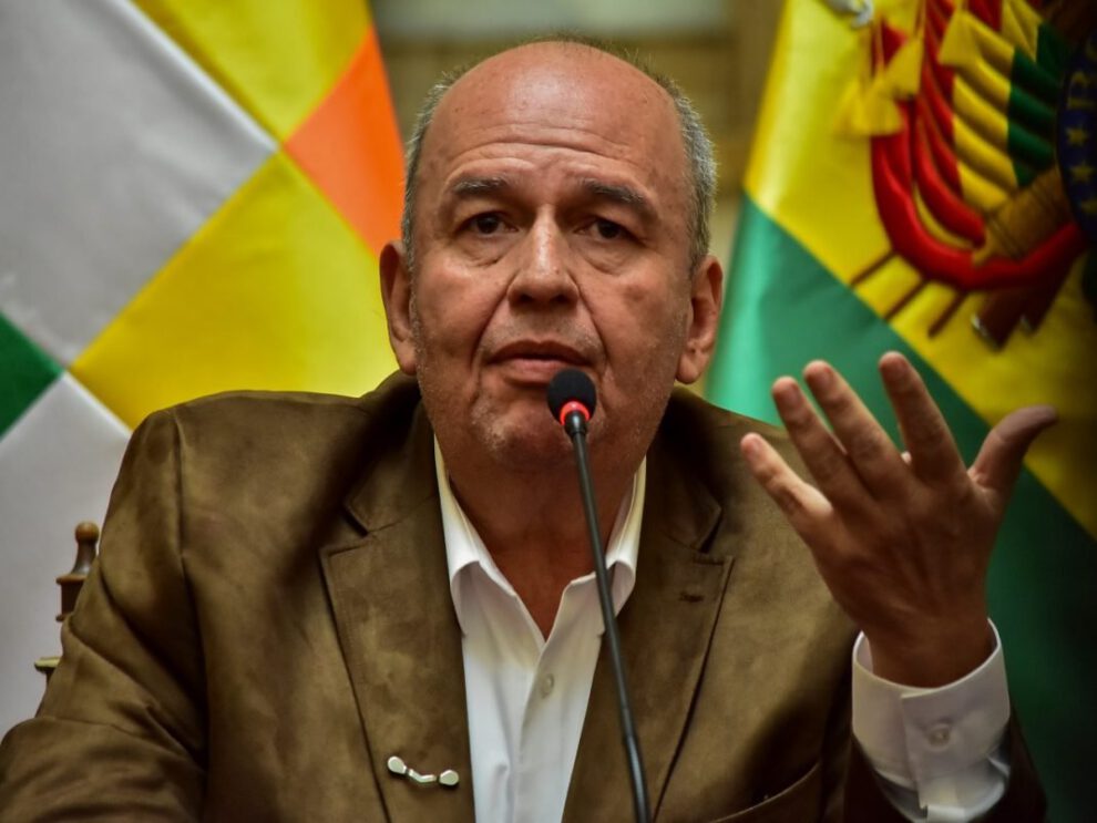 Ministro de Gobierno, Arturo Murillo advierte sobre sabotaje a la atención en salud