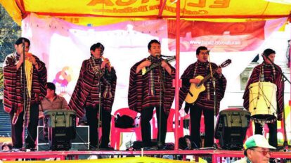 Músicos del folklore en Bolivia afectados por la cancelación de contratos por el coronavirus