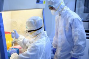 Vacuna contra el Covid-19 en pruebas clínicas