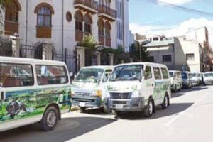 Transportistas de Oruro piden trabajar hasta las 14:00 horas en tiempo de cuarentena